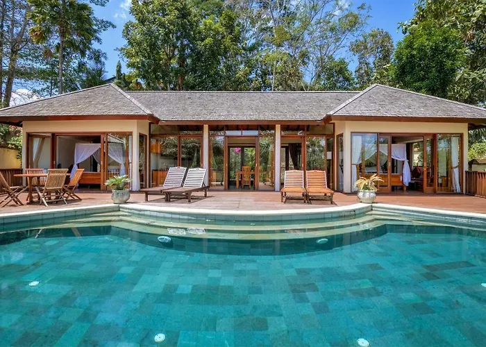 The Grand Bakas Jungle Retreat Villa Klungkung